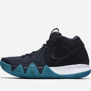 Kyrie 4